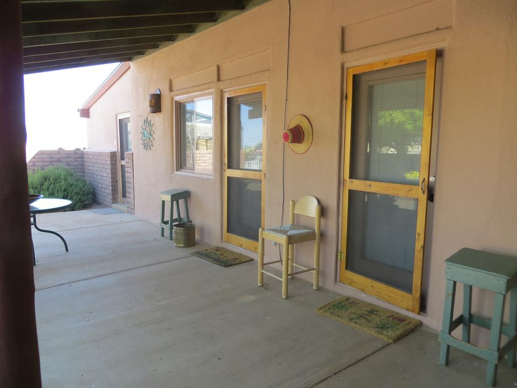 Rancho Milagro Bed & Breakfast Elgin Chambre photo